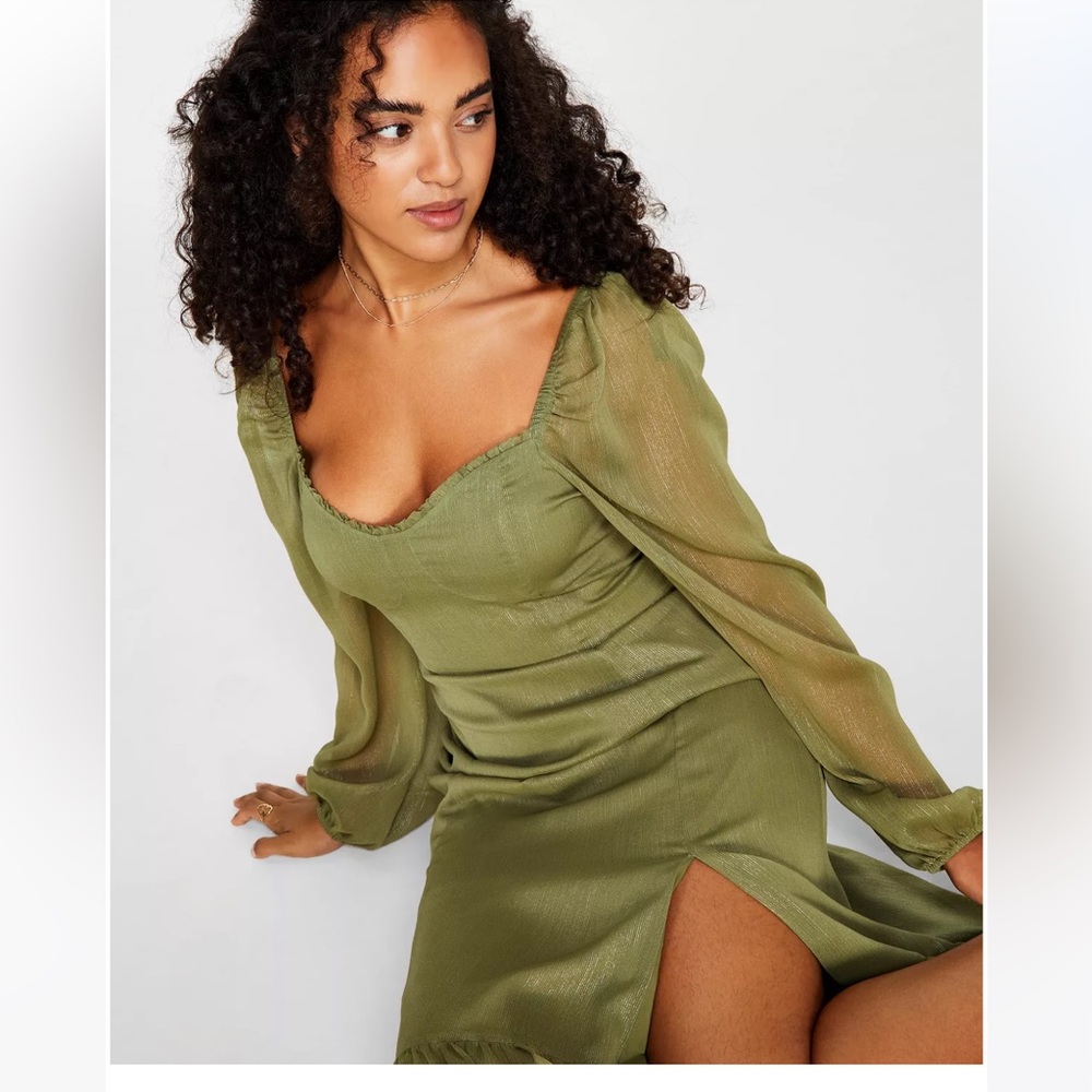 Bustier Side-Slit Ruffled-Trim Dress, - Picture 4 of 5